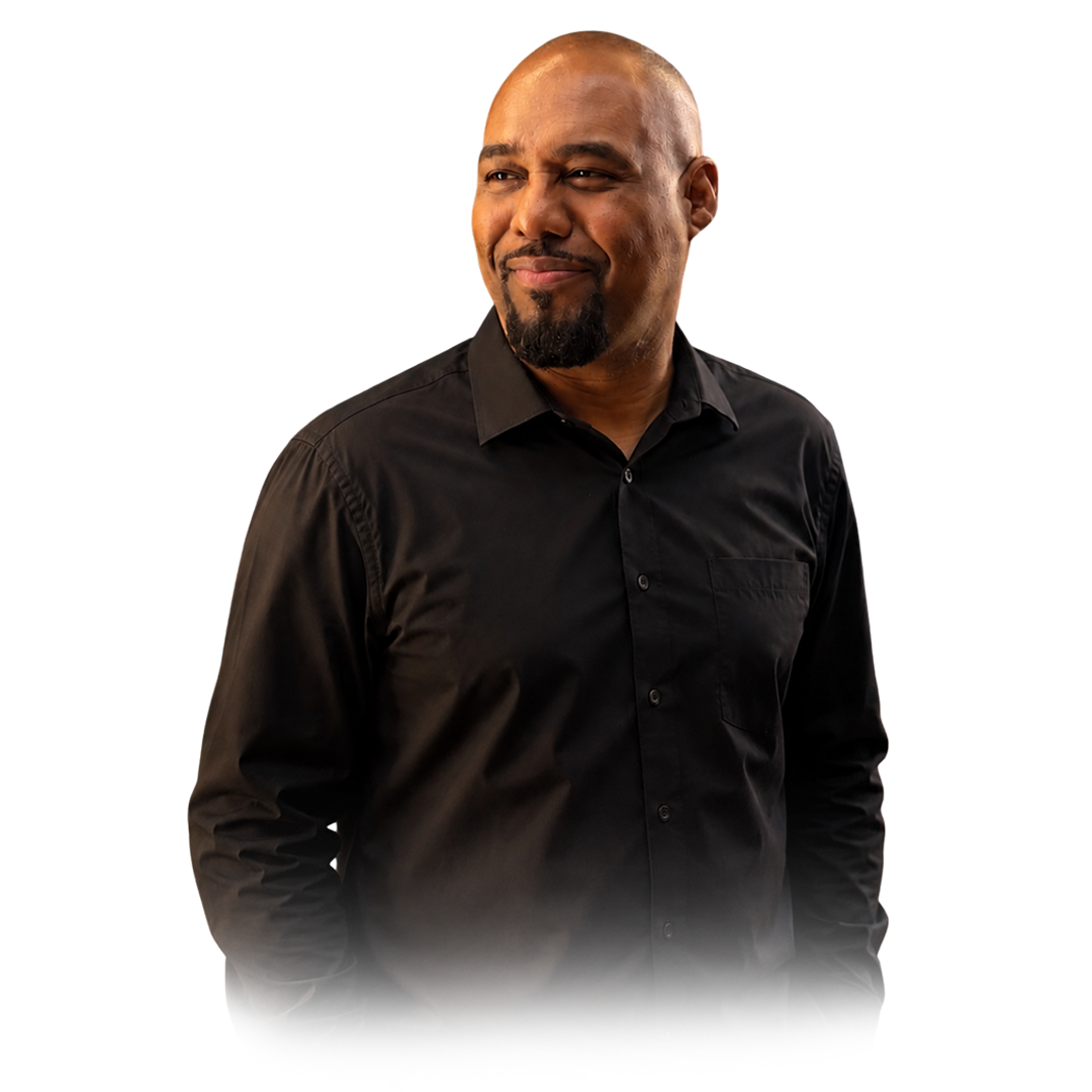 Pastor Edwin Popó, mentor principal de Kingdom Max